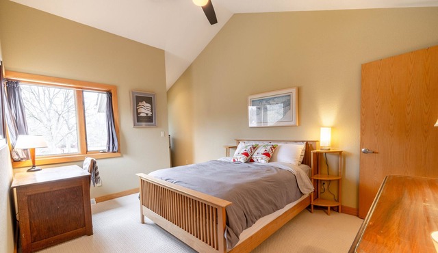 Frank Lloyd Wright-inspired stay minutes from MKE in Brookfield