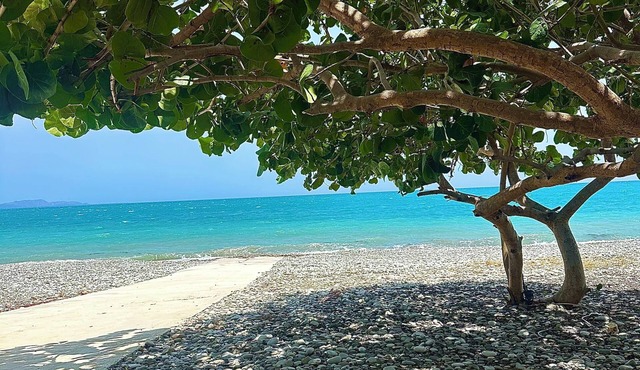 Front beach Villa in Las Charcas