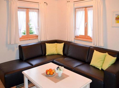 Geräumiges Ferienhaus im Landhausstil im Vital Camp Bayerbach
