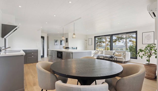 Gorgeous 4-bedroom house in Hønefoss