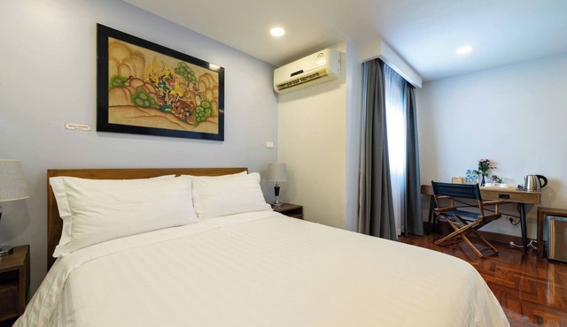 Handcrafted comfort in a lavish tranquil space in Khet Bang Na