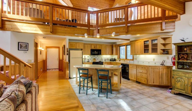 Harrison Loft