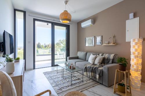 Ivory 1-BR Apartment in Aradipou