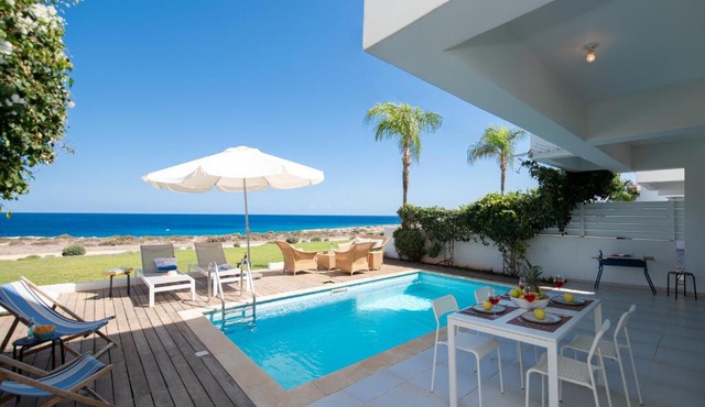 Jasmine Sea Front Villa