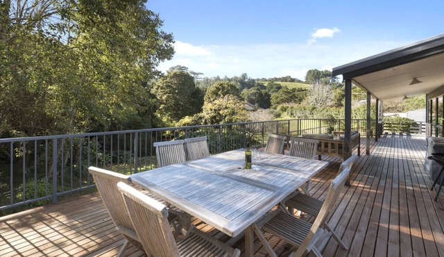 Kereru Retreat - Matakana Holiday Home