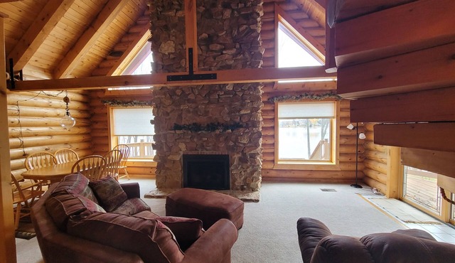 Lake House Retreat on Eau Pleine Flowage