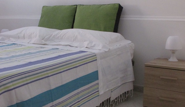 Large and bright comfortable accommodation for the sea and the historic center