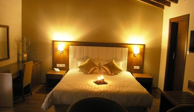 Livadia Hotel Kyperounta