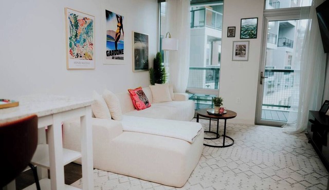 “Luxury 2BR Cambridge | Pool + Parking”