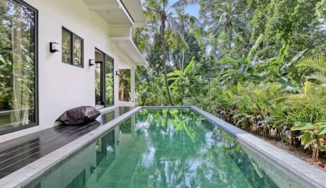 Luxury Jungle 3BR Pool Villa in Surat Thani