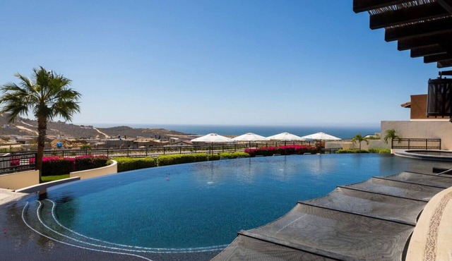 Luxury Villa Zimmer- rooftop ocean view @Copala