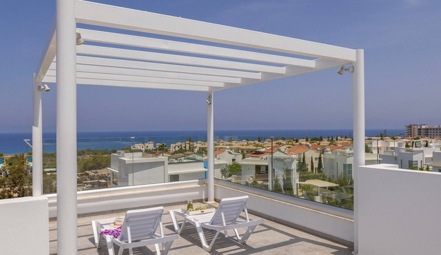 Milos lifestyle 5 bedroom villa with pool