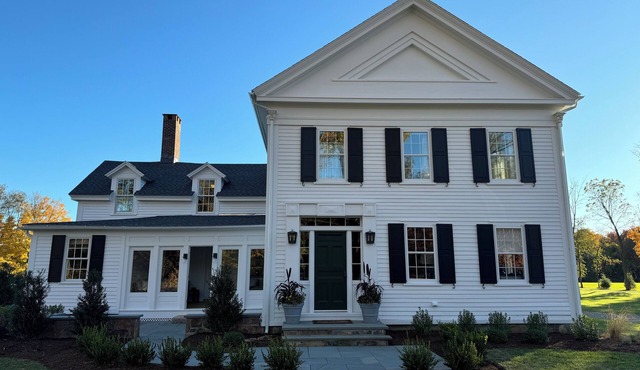 Mint restored historic Simsbury 4BR estate; optional 1BR apt; all new amenities in Simsbury
