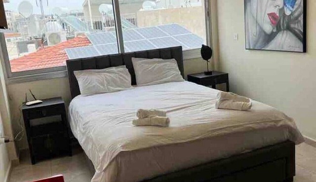 Modern studio in historic center near beach, view