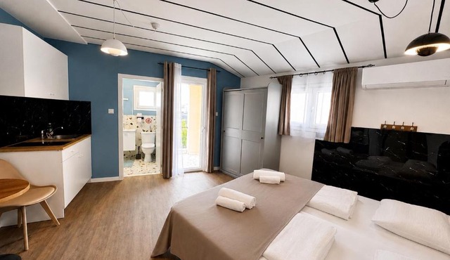 Modern Studio Nr12 private Kitchenette, Bathroom, Balcony