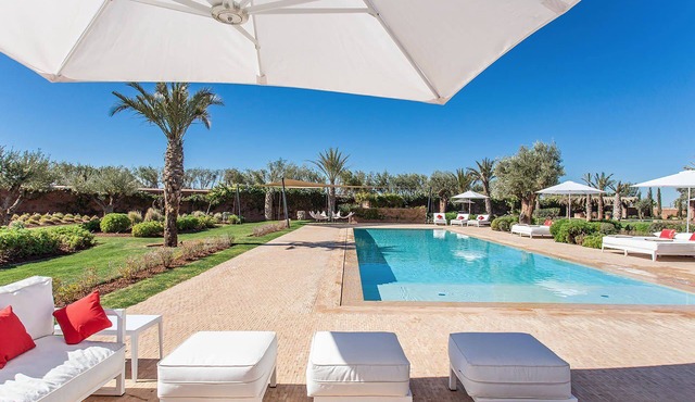 My Rental Homes - Villa Delizia with two pools and garden