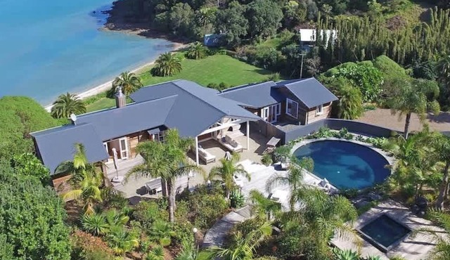 Nameless Bay Lodge by Stay Waiheke