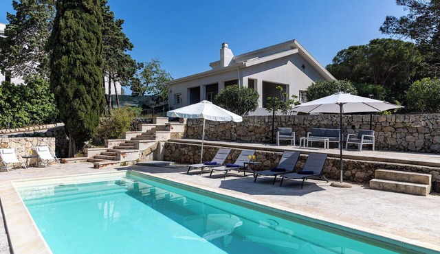 Nerodavola – Vacation villa rental with pool in Avola Antica, southern Sicily.