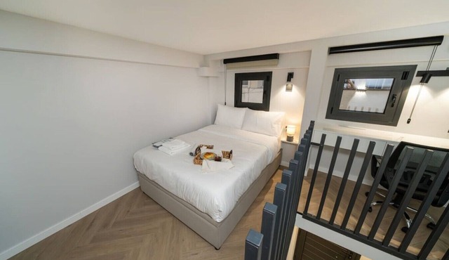 New luxury studio in historic center