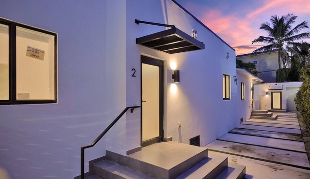 Nice Remodeled Villa 2 in Miami in Miami