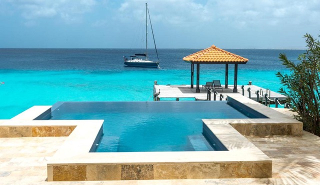 Nirvana Lodge