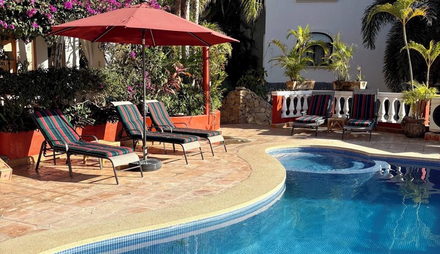 Oceanview Getaway Salt Pool in SAN FRANCISCO