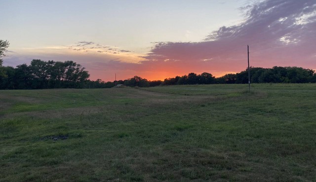 Old Fashioned Getaway is 7 acres of peaceful country living. in Loraine