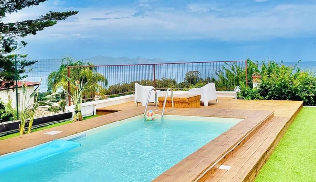 Panoramic Villa with Infinity Pool – Relax and Comfort in Sicily