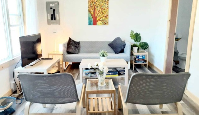Pebbles Beach Resort - Eagle - 20 Guest Package (5 cottages)