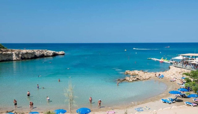 Phaedrus Living: Seaside Luxury Villa Anafi