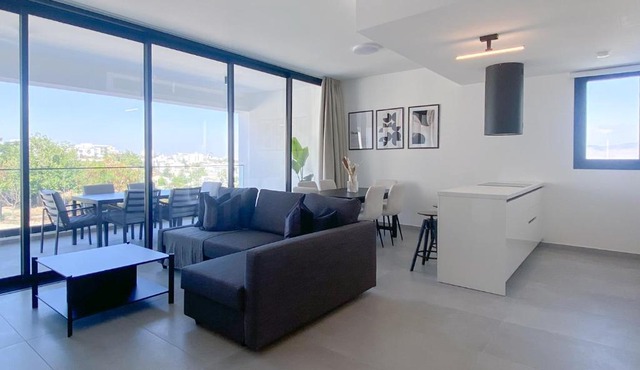 Phaedrus Living White Hills Suites Panoramic View