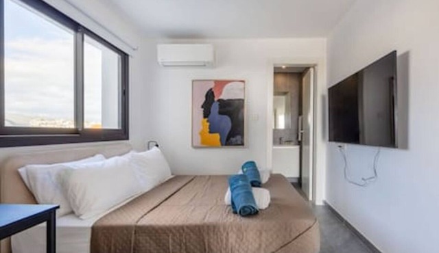Piliou Premium Studio- Large Terrace and Communal