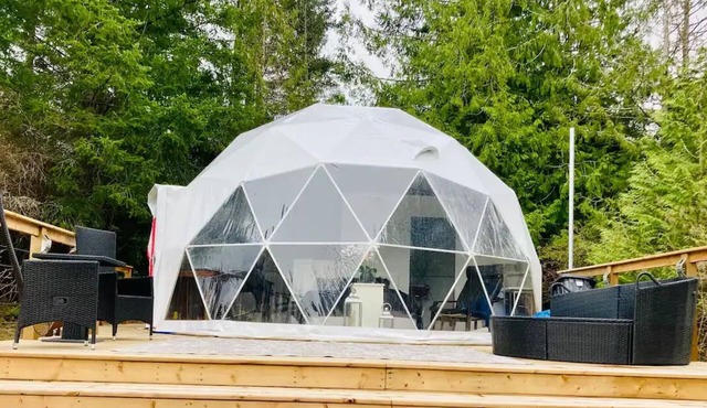 Prancing Pony Glamping Dome at Shirewoods Farm in Nanaimo