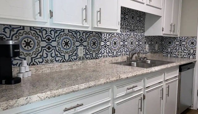 Premium Modern 2 Bed House. Best location Fishing, Galveston, Kemah in Texas City