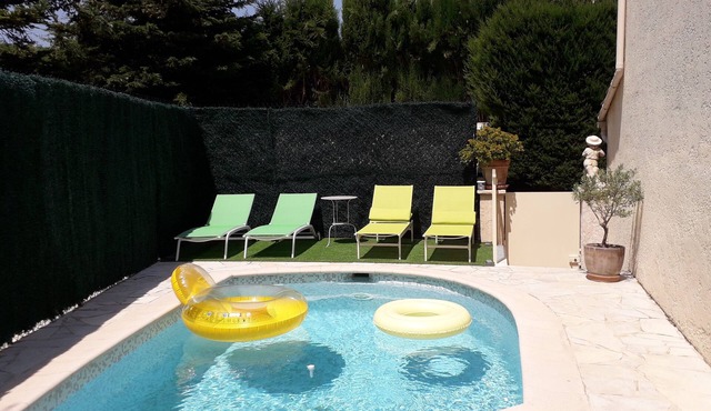 Pretty villa with private pool, garden, air conditioning and parking, Cagnes/mer