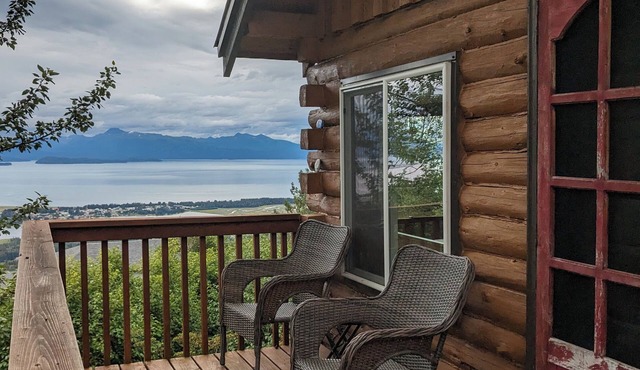 Private Cabin with a View! in Homer