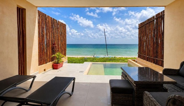 Private villa among palms in Telchac in Telchac Puerto