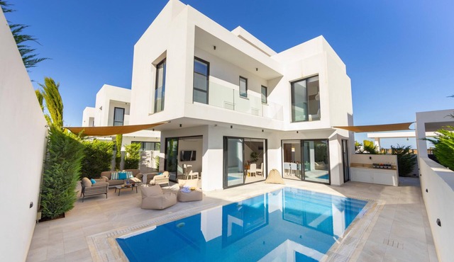 Protaras Periyiali Seaside Villa 33
