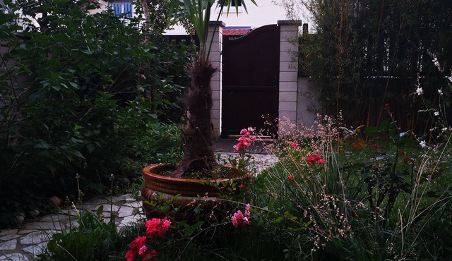Quiet studio between Paris and Versailles