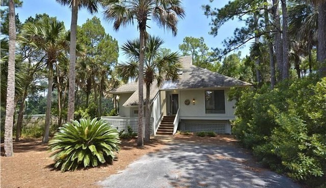 Renovated Moss Creek Marsh Cottage With Spectacular Views in Hilton Head Island