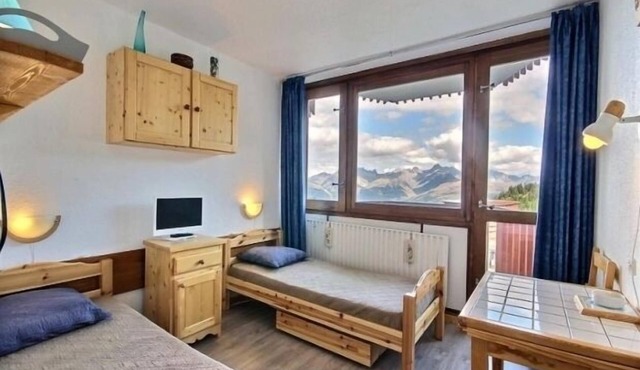 Renovated studio 2 pers. at the foot of the slopes