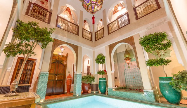 Riad Hikaya