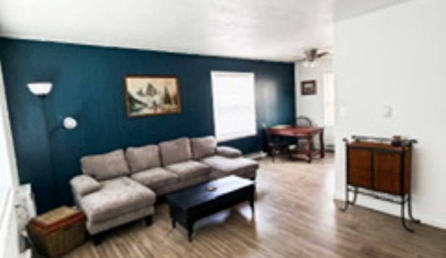 River View Retreat - 1BR Apartment in Clarksville