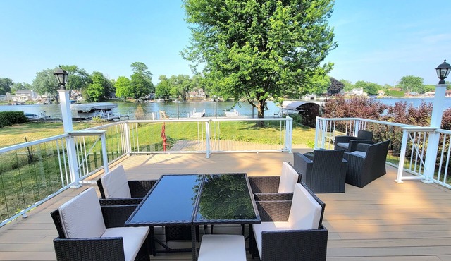 Riverfront Charmer with Character & Entertainment in McHenry