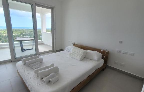Rooms with shared bathroom in villa with infinity pool and seaview in Las Terrenas