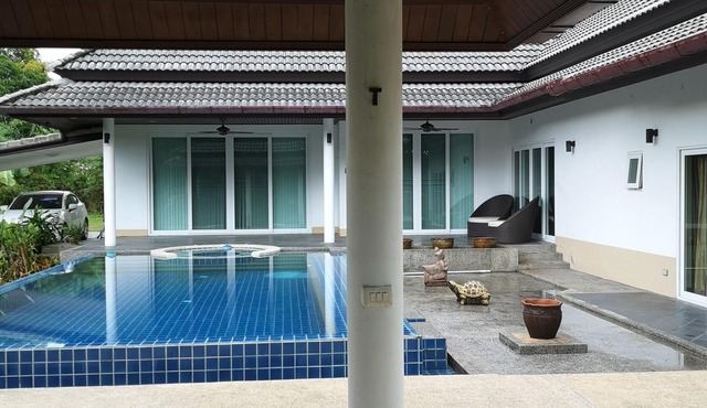 Sala Private Pool Villa (Family) KhaoLak, BangMuang, Takuapa