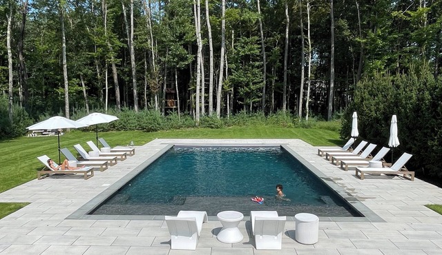 Saratoga Springs Poolside Oasis