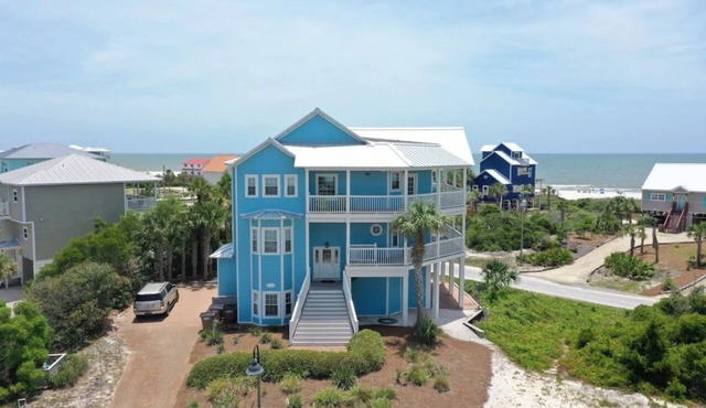 Sea Grass Neighborhood * Private Pool 5 Bdrms