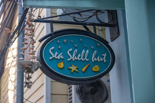 Sea Shell Hut in Phi Phi Islands