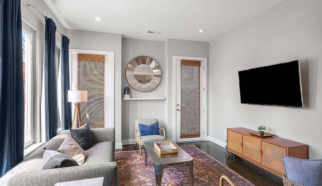 Skyline Haven #1–Nashville Views–Sleeps 6